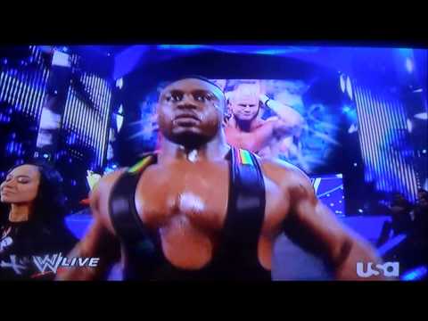 Big E Langston Accidentally Hits AJ While Heading To The Ring…… In The Chest On Raw (Video)&nbsp;(Tweets)