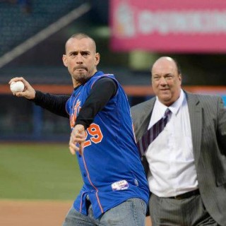 CM Punk throws out first pitch at Friday’s New York Mets baseball game (Video)&nbsp;(Photo)