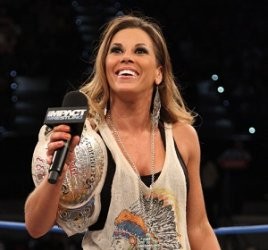 Mickie James’ Contract