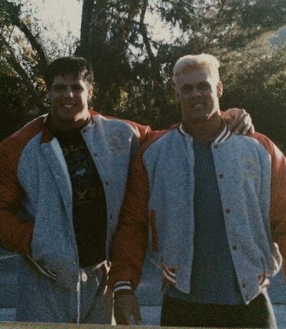 Sting & The Ultimate Warrior VS Hulk Hogan & Bret Hart On WCW Nitro 12-10-98&nbsp;(Video)