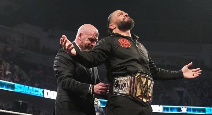 Roman Reigns Was Presented A New Undisputed WWE Universal Championship&nbsp;Belt