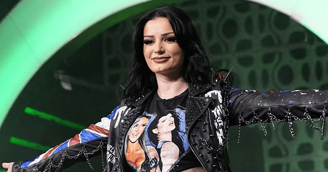Saraya Speaks Out After Fan Reportedly Tried to Kiss Her at Autograph&nbsp;Signing