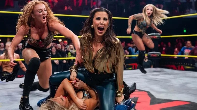 Mickie James Shocks TNA Crowd With Return At No Surrender 2026